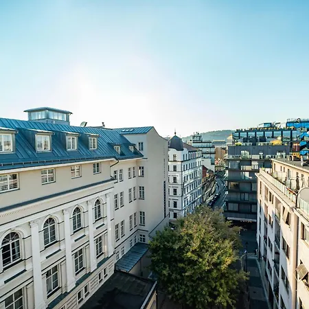 Apartman High-class Rooftop Apt. With Spacious Terrace Prága