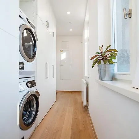 High-class Rooftop Apt. With Spacious Terrace Apartman