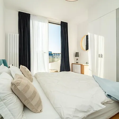 High-class Rooftop Apt. With Spacious Terrace Prága
